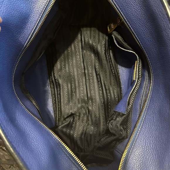 Prada Galleria lux leather crossbody bag - Picture 14 of 14